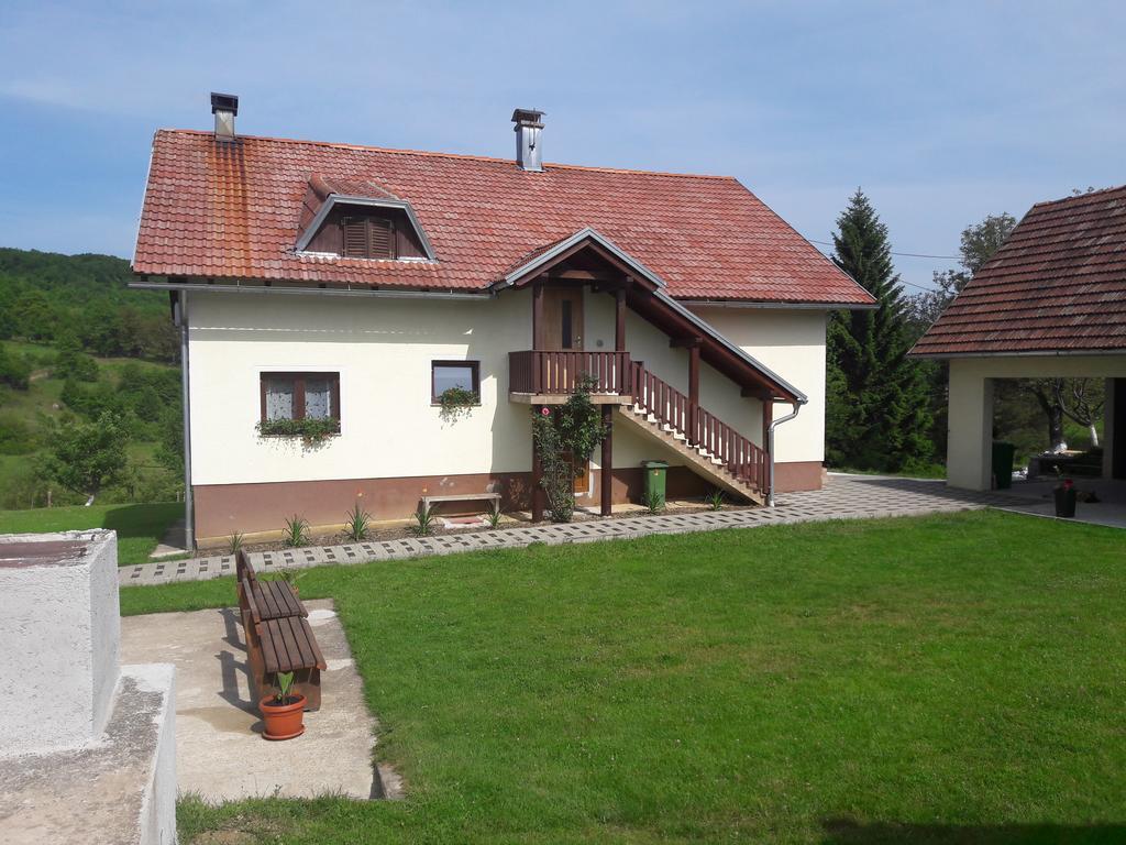 House Josipa Hotel Rakovica Exterior photo